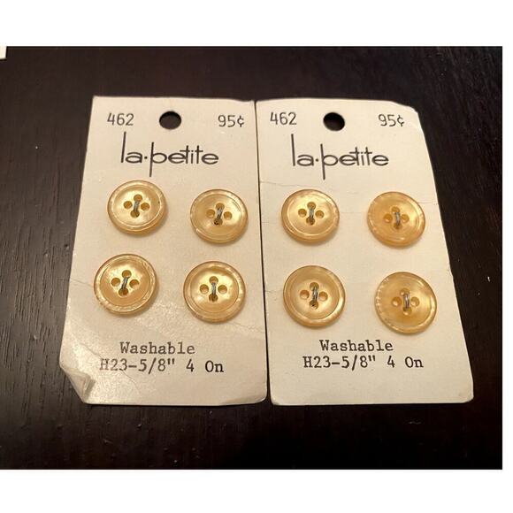 La Petite Yellow Buttons - Vintage - Picture 2 of 2